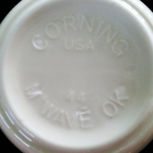 4 Corelle Forever Yours Tall Mugs Hearts and Flowers - Picture 3 of 3